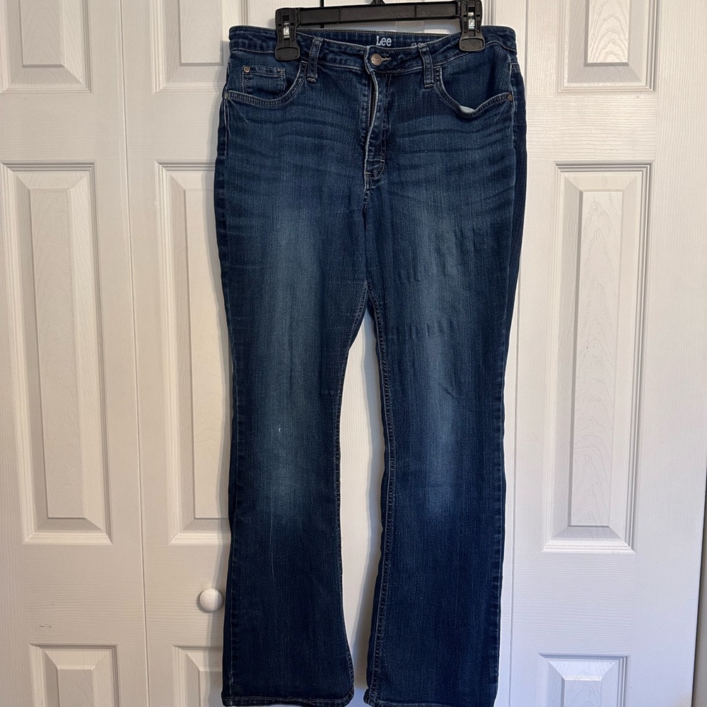 Lee Women's Dark Blue mid rise bootcut Jeans